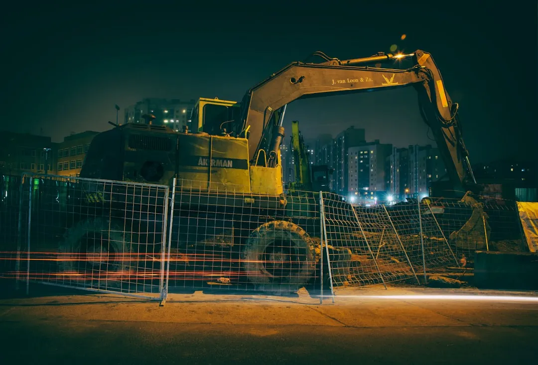 重庆恒凡达工程监理服务在高层建筑项目中的管控要点解析
